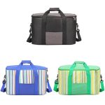 Sac isotherme bleu en extérieur