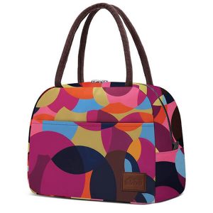 Sac isotherme coloré en extérieur
