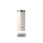 Gobelet Thermos avec café chaud