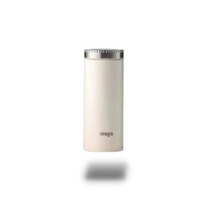 Gobelet Thermos avec café chaud