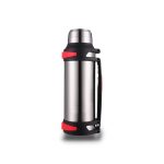 Grand thermos en situation