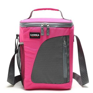 Sac rose avec accessoires