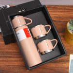 Thermos avec tasse